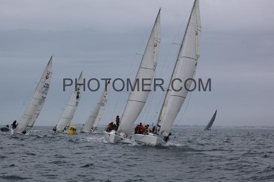 2012_1006_110512AA