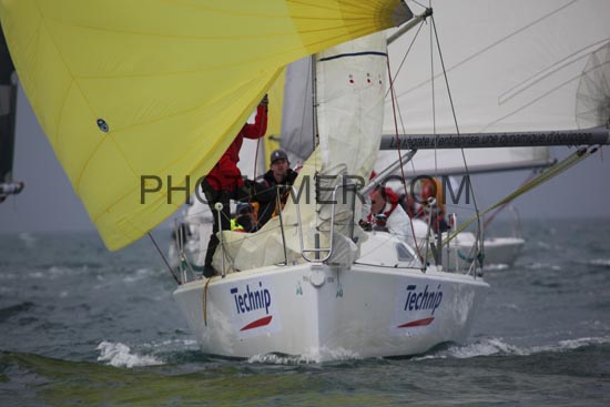 2012_1006_112118AA